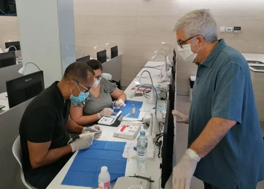 POSTGRADO EN ENDODONCIA 2023/2024